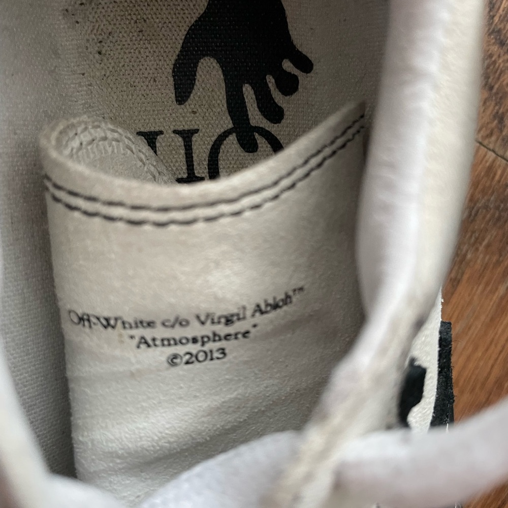 Off-White Sneakers - Picture 7 of 9